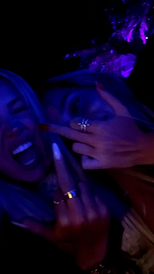 samantrasunny image ~ Altpins