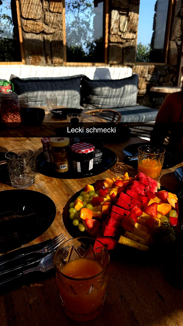 samantrasunny image ~ Altpins