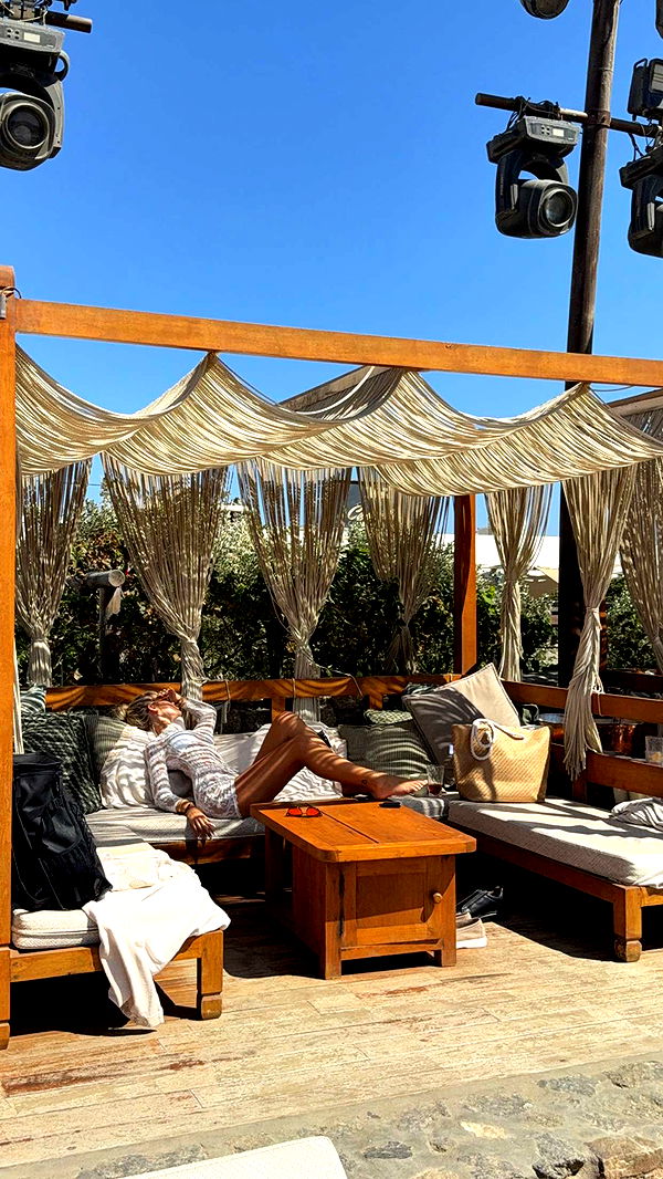 samantrasunny image ~ Altpins