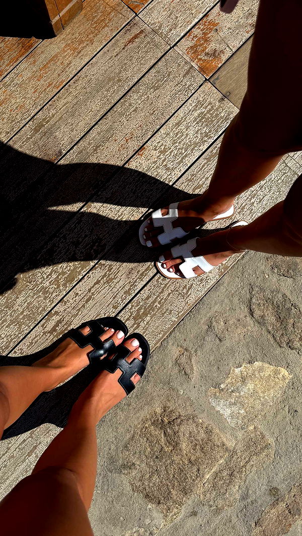 samantrasunny image ~ Altpins