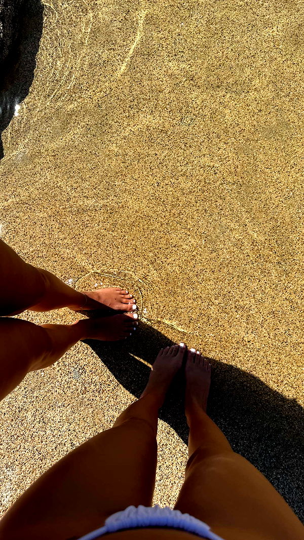 samantrasunny image ~ Altpins