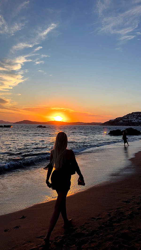 samantrasunny image ~ Altpins