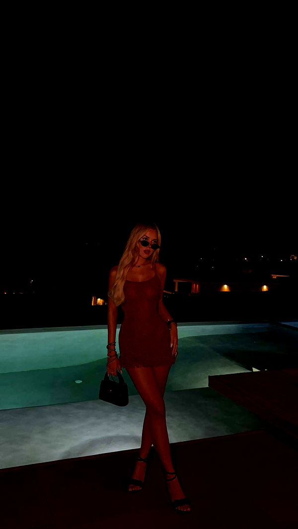 samantrasunny image ~ Altpins