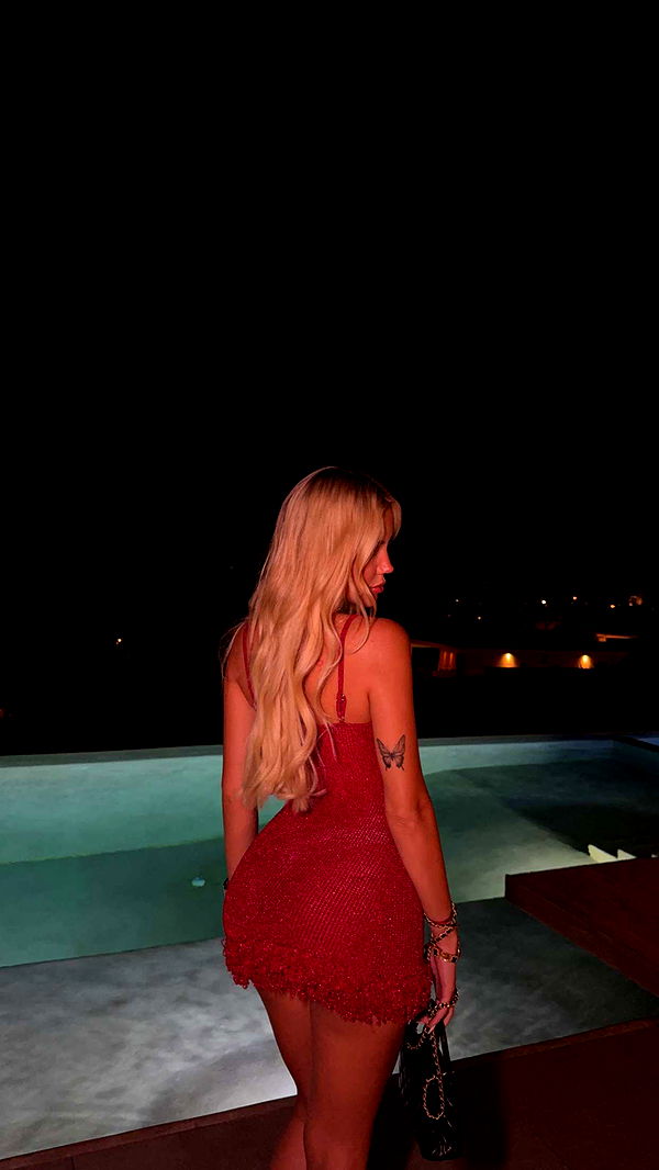 samantrasunny image ~ Altpins