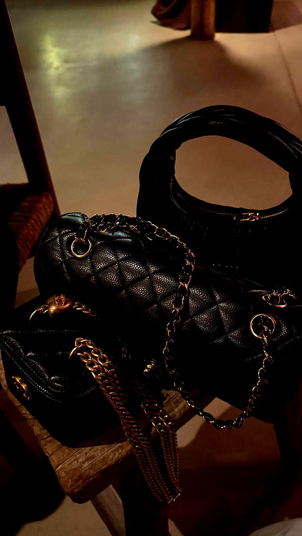 samantrasunny image ~ Altpins