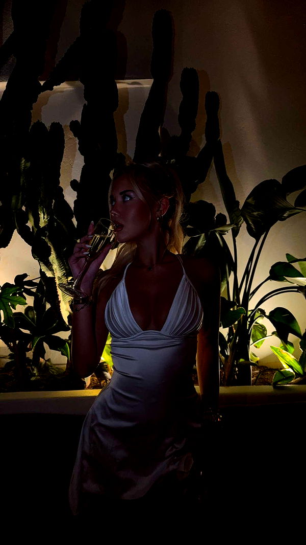 samantrasunny image ~ Altpins