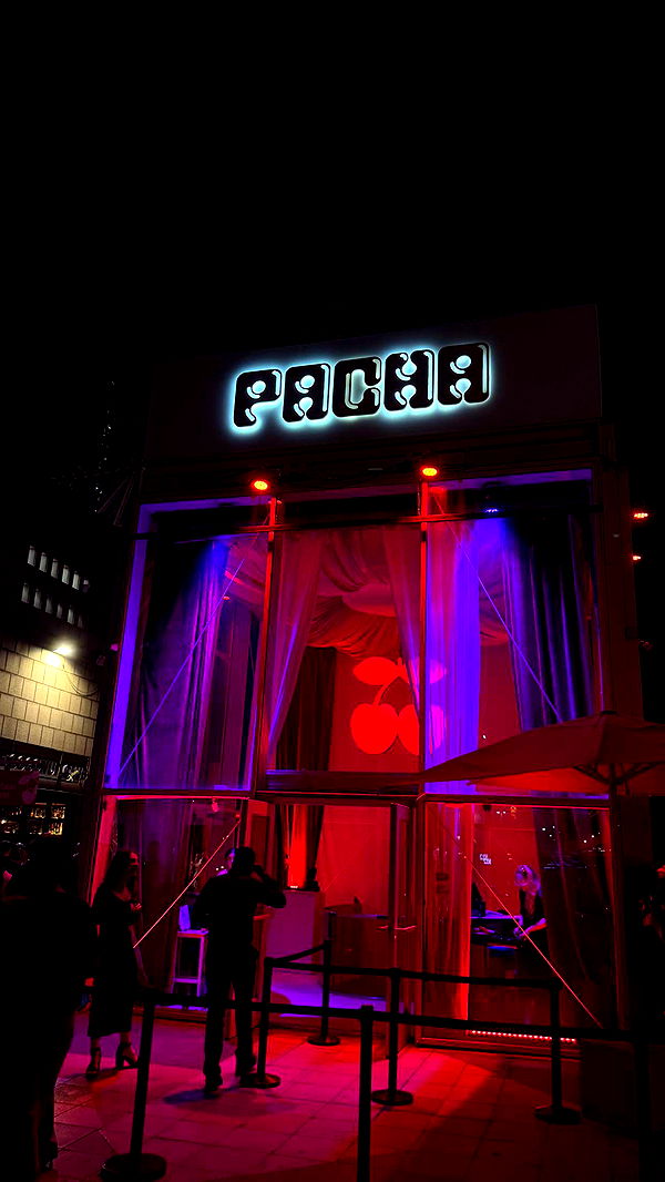 samantrasunny image ~ Altpins