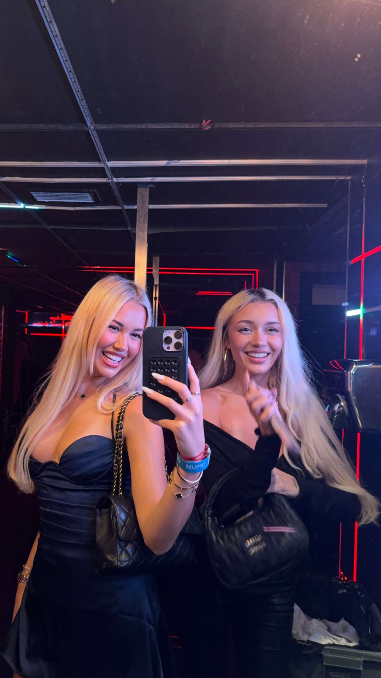 samantrasunny snapchat image archive image