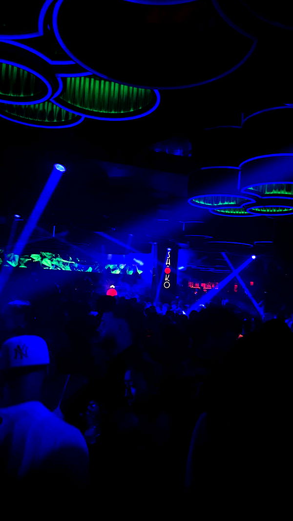 samantrasunny image ~ Altpins