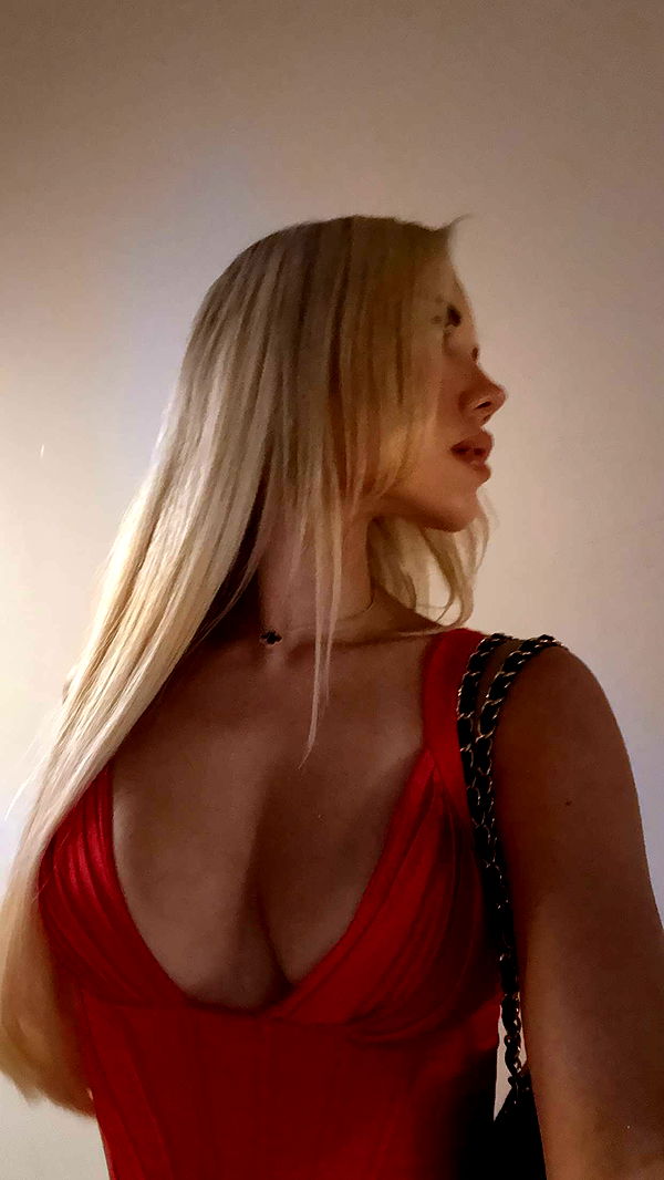 samantrasunny image ~ Altpins