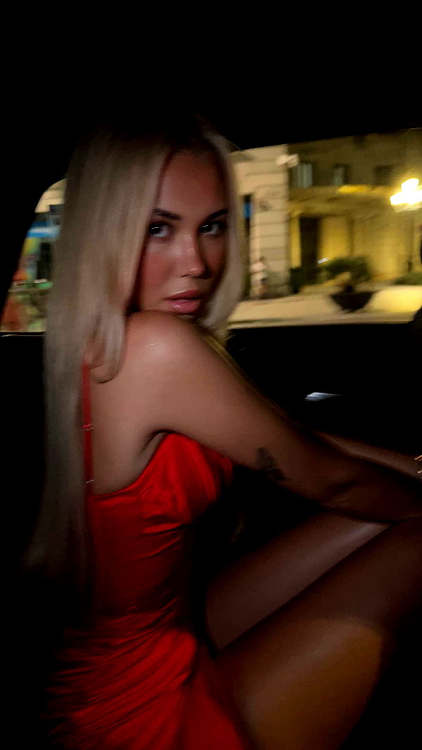 samantrasunny image ~ Altpins