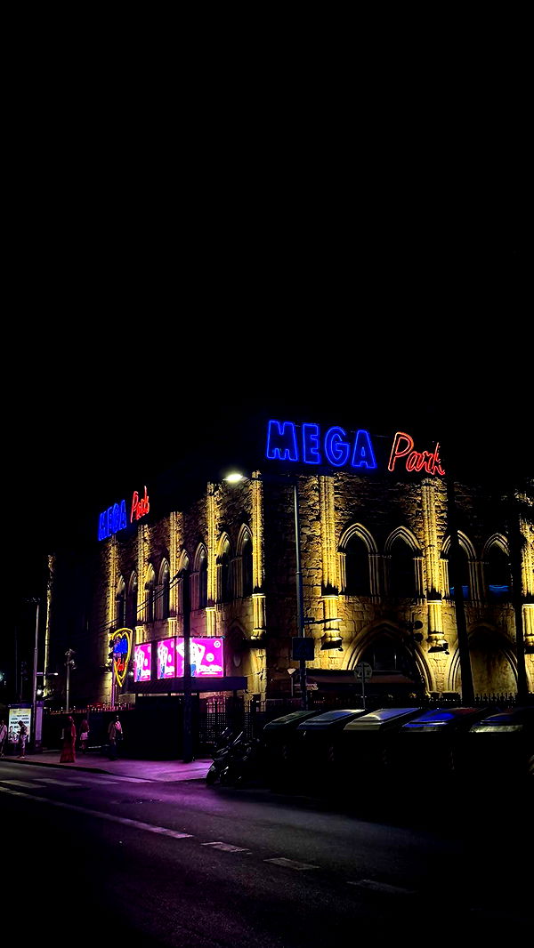 samantrasunny image ~ Altpins