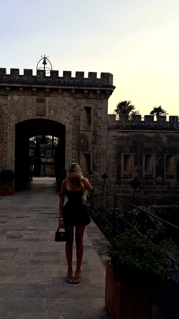 samantrasunny image ~ Altpins