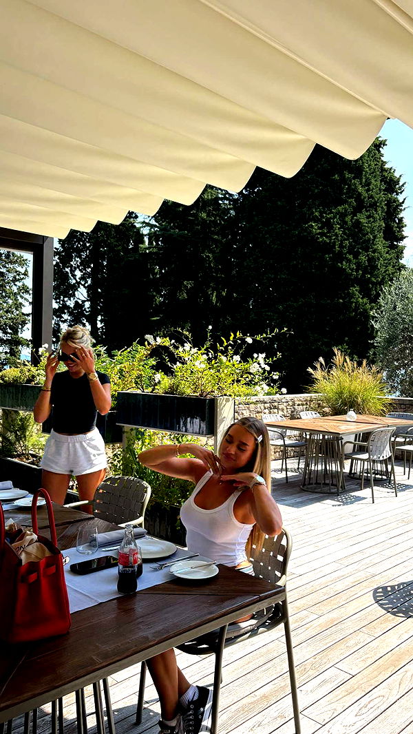 samantrasunny image ~ Altpins