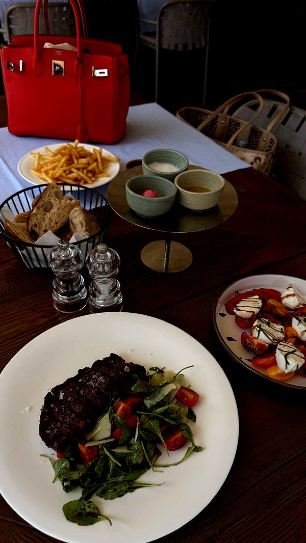 samantrasunny image ~ Altpins