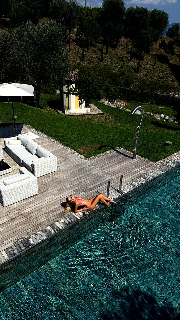 samantrasunny image ~ Altpins