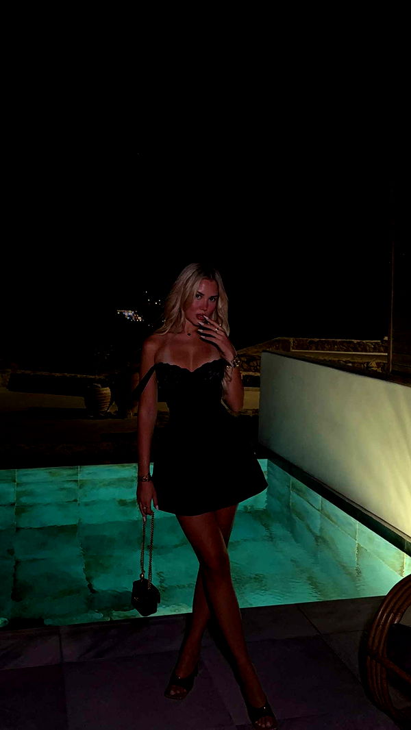 samantrasunny image ~ Altpins