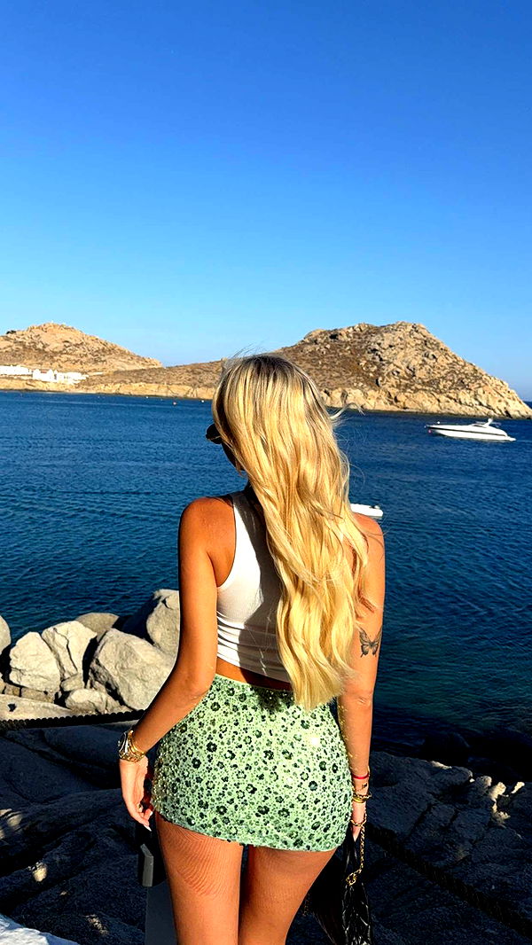 samantrasunny image ~ Altpins