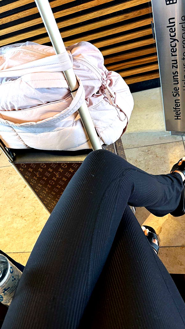 samantrasunny image ~ Altpins