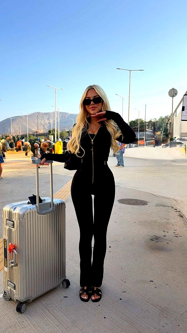 samantrasunny image ~ Altpins