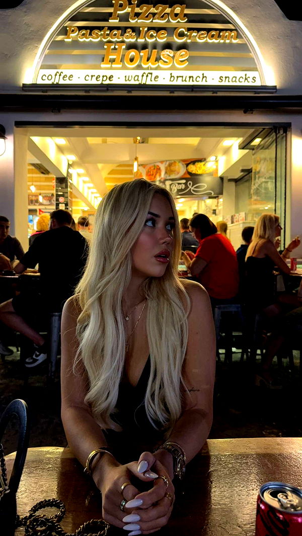 samantrasunny image ~ Altpins