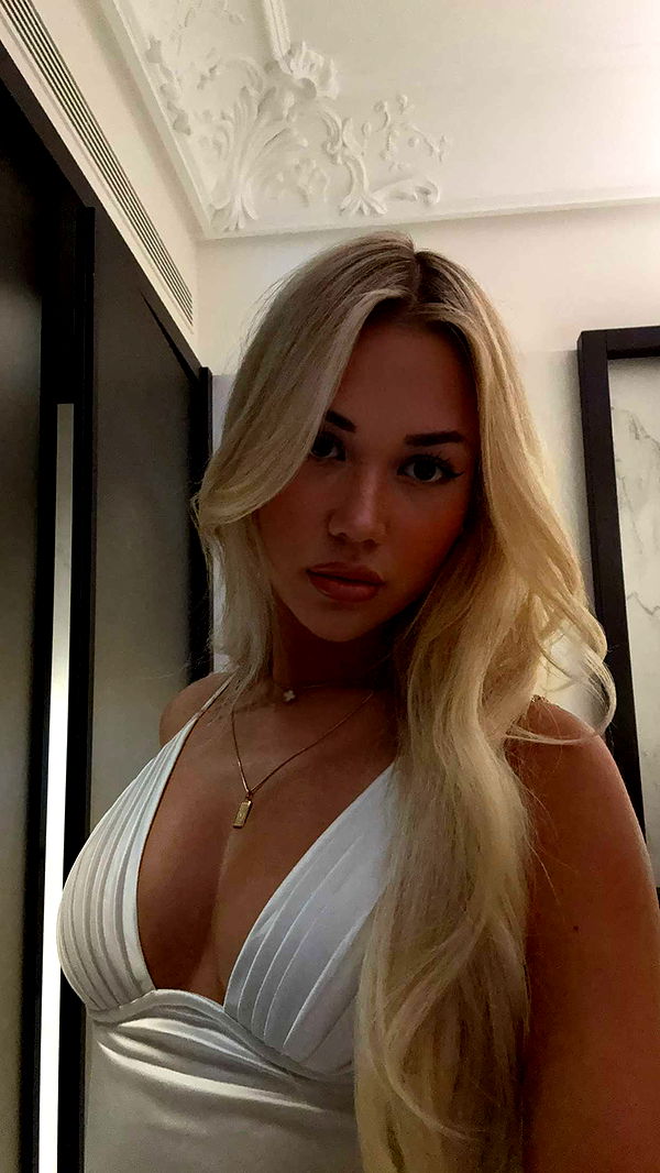 samantrasunny image ~ Altpins