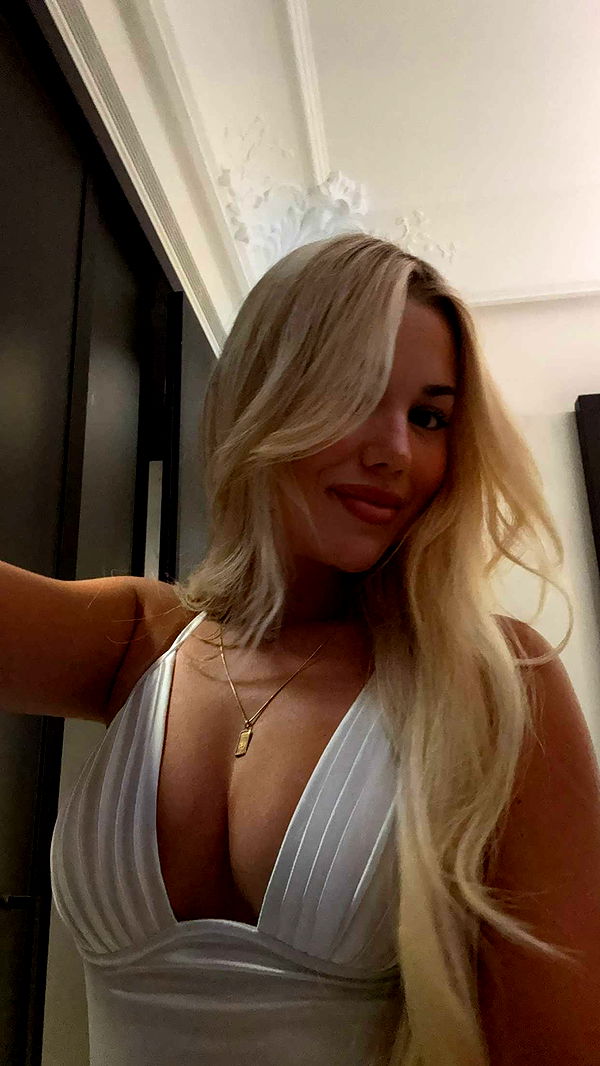 samantrasunny image ~ Altpins