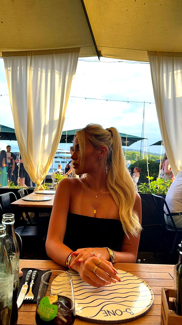 samantrasunny image ~ Altpins