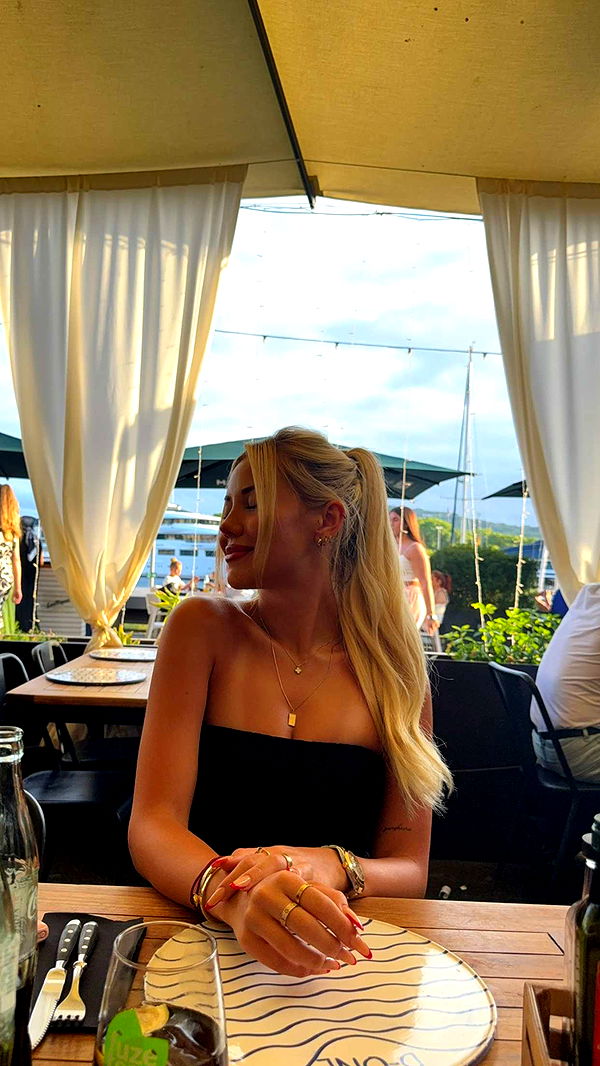 samantrasunny image ~ Altpins