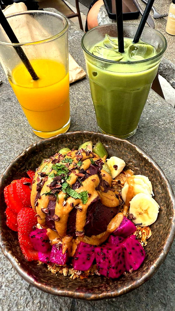 samantrasunny image ~ Altpins