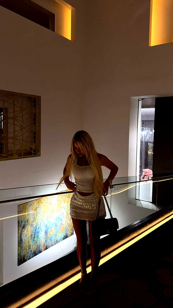 samantrasunny image ~ Altpins