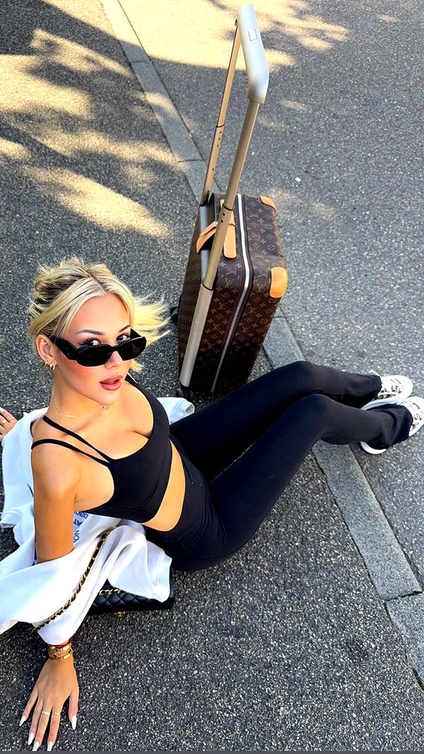 samantrasunny image ~ Altpins