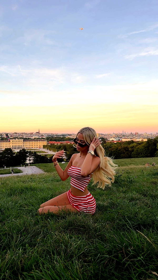 samantrasunny image ~ Altpins