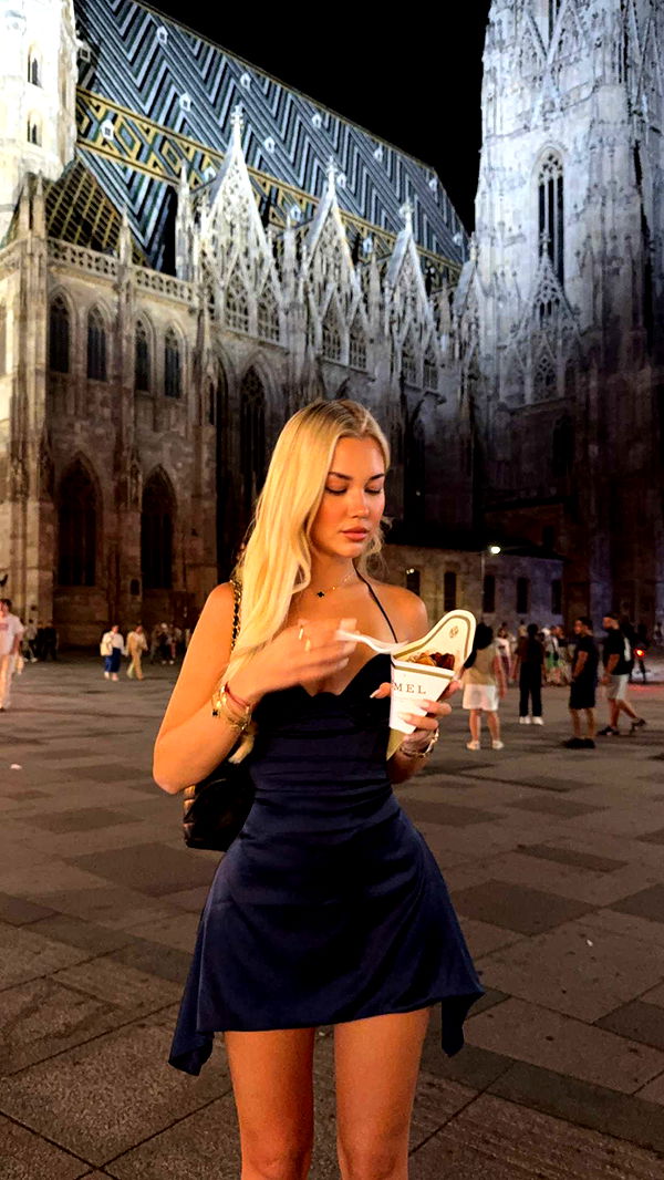 samantrasunny image ~ Altpins