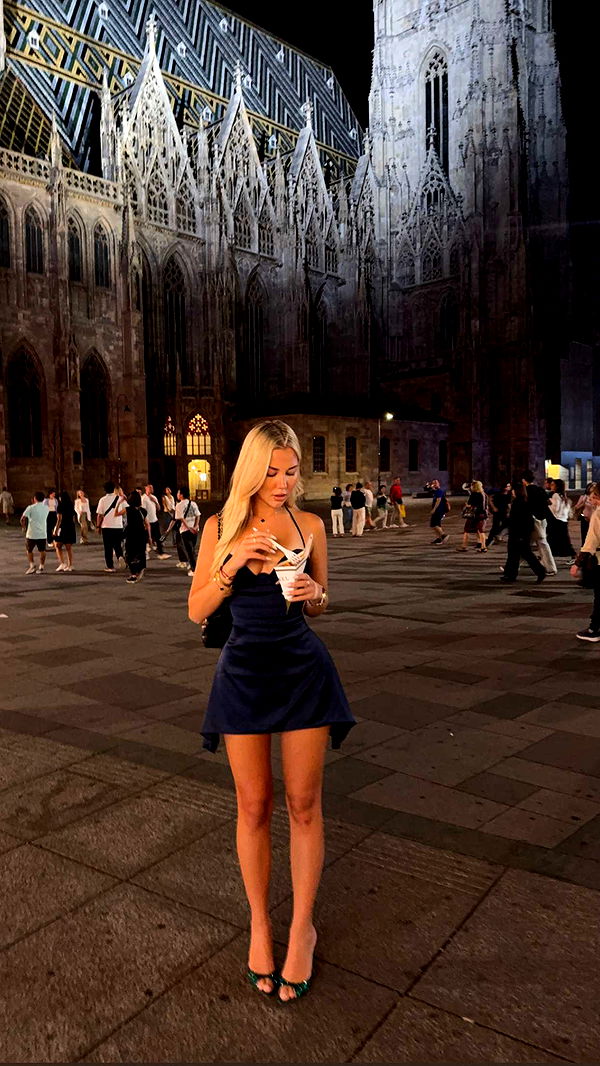 samantrasunny image ~ Altpins