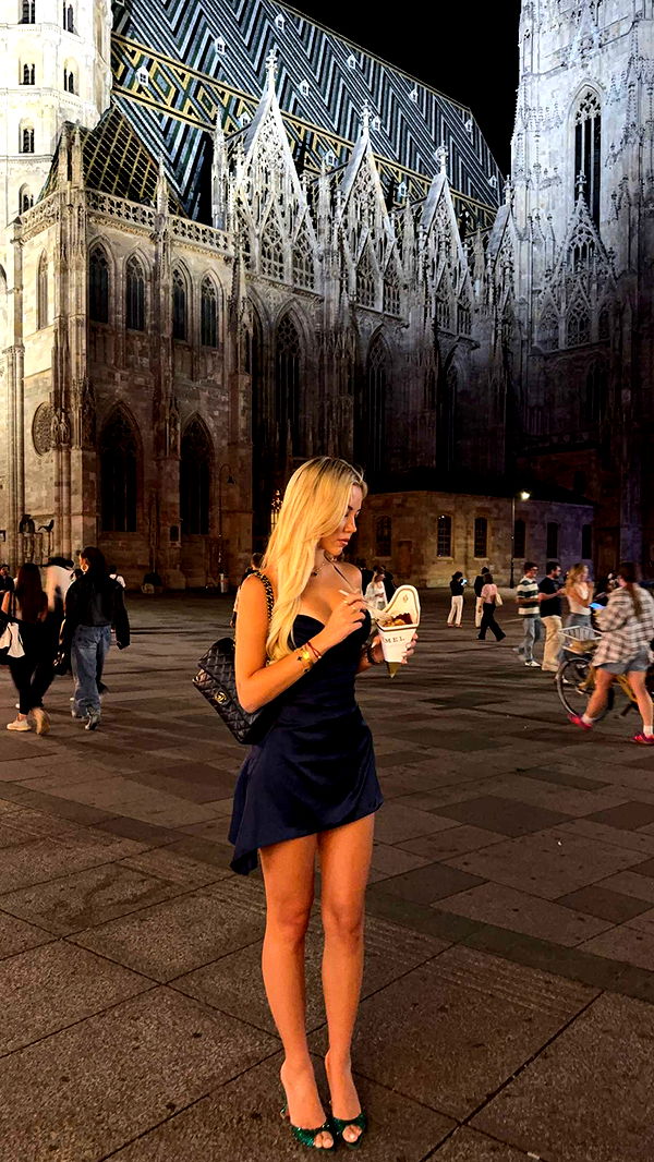 samantrasunny image ~ Altpins