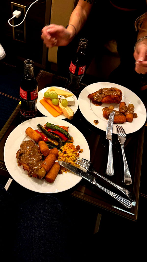 samantrasunny image ~ Altpins