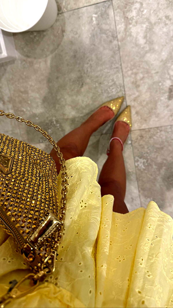 samantrasunny image ~ Altpins