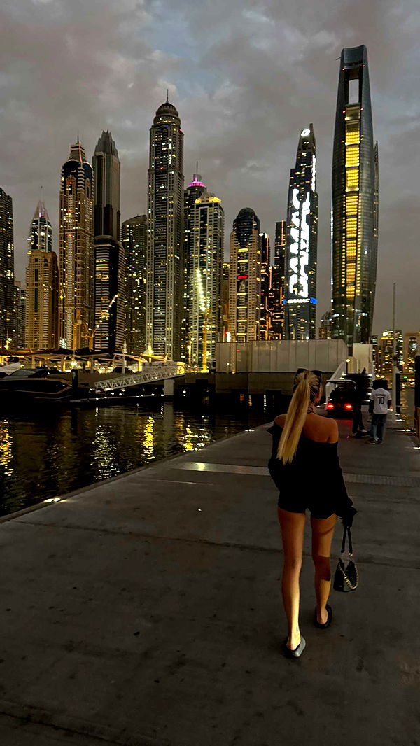 samantrasunny image ~ Altpins