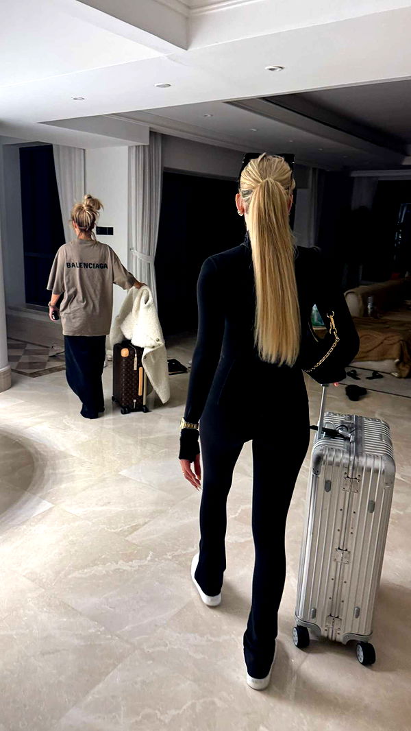 samantrasunny image ~ Altpins