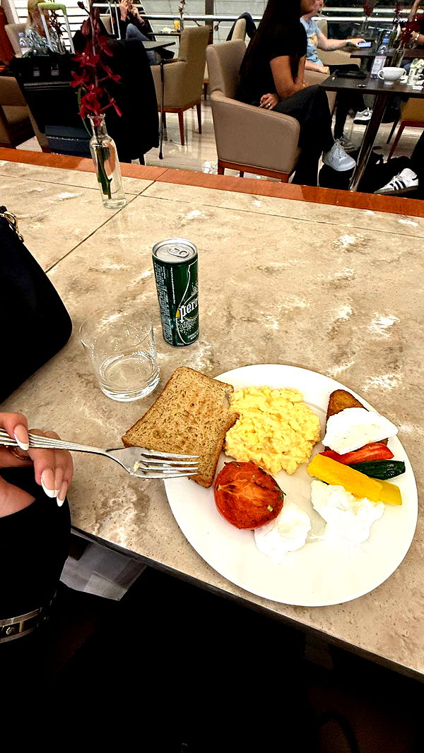 samantrasunny image ~ Altpins