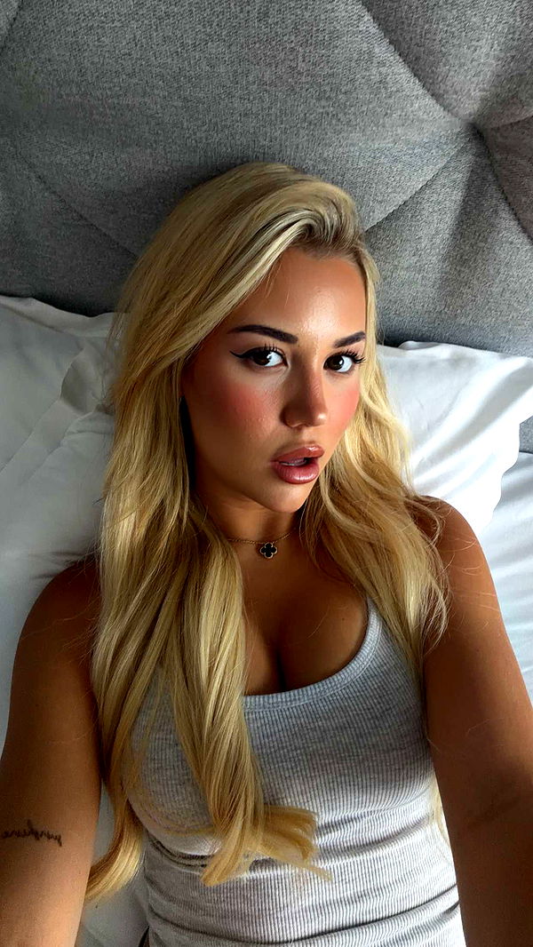 samantrasunny image ~ Altpins