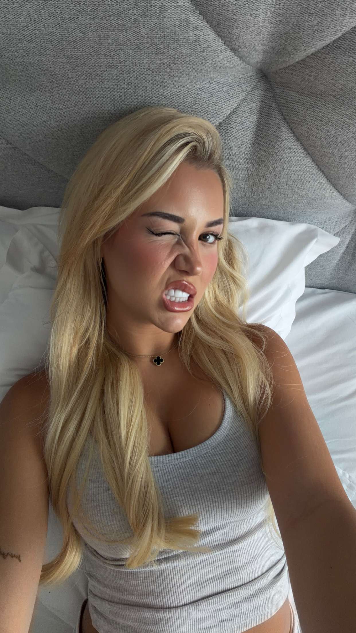 samantrasunny snapchat image archive image