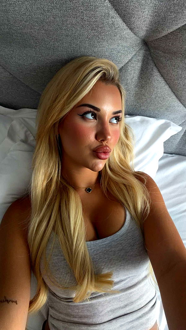 samantrasunny image ~ Altpins