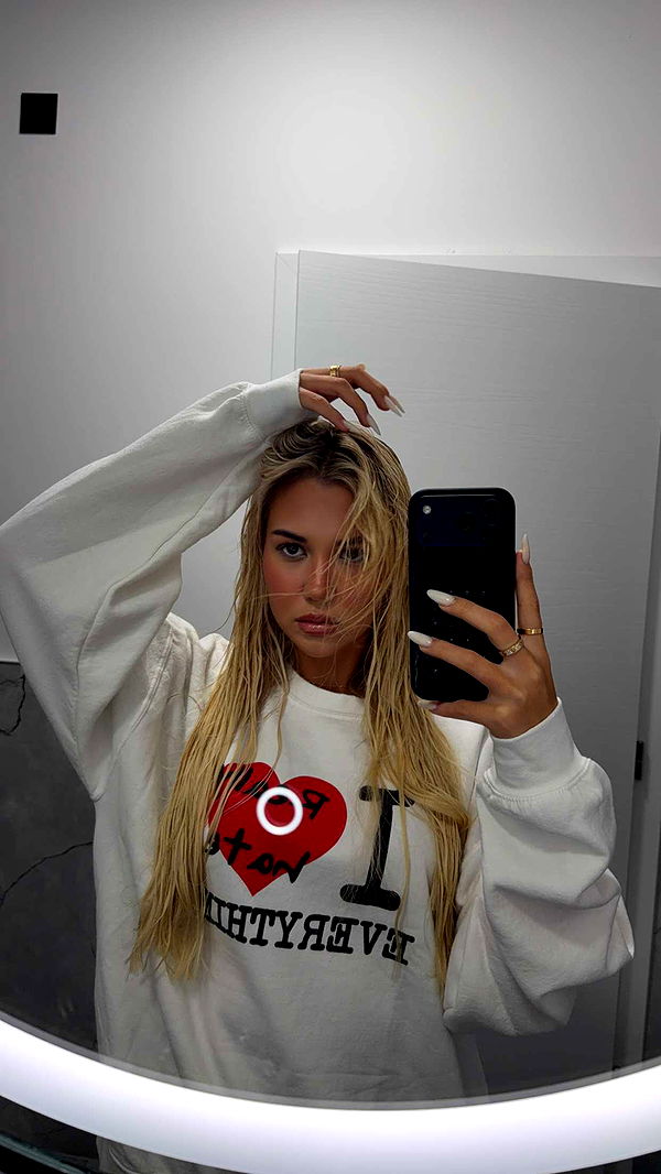 samantrasunny image ~ Altpins