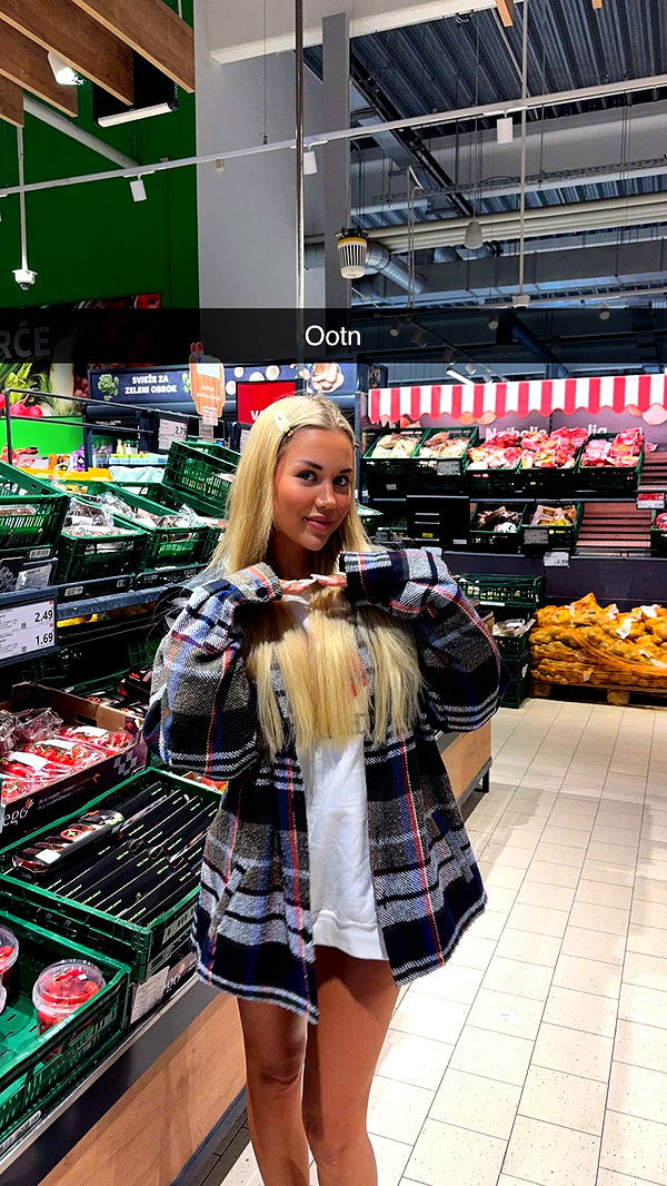 samantrasunny image ~ Altpins