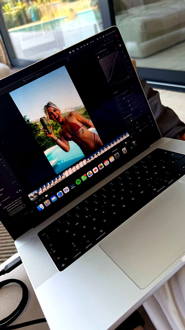 samantrasunny image ~ Altpins