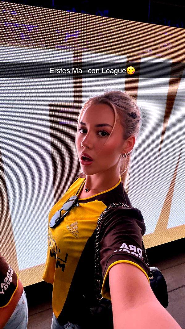 samantrasunny image ~ Altpins