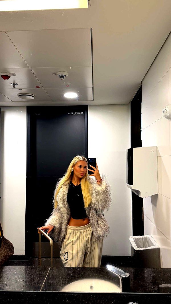 samantrasunny image ~ Altpins