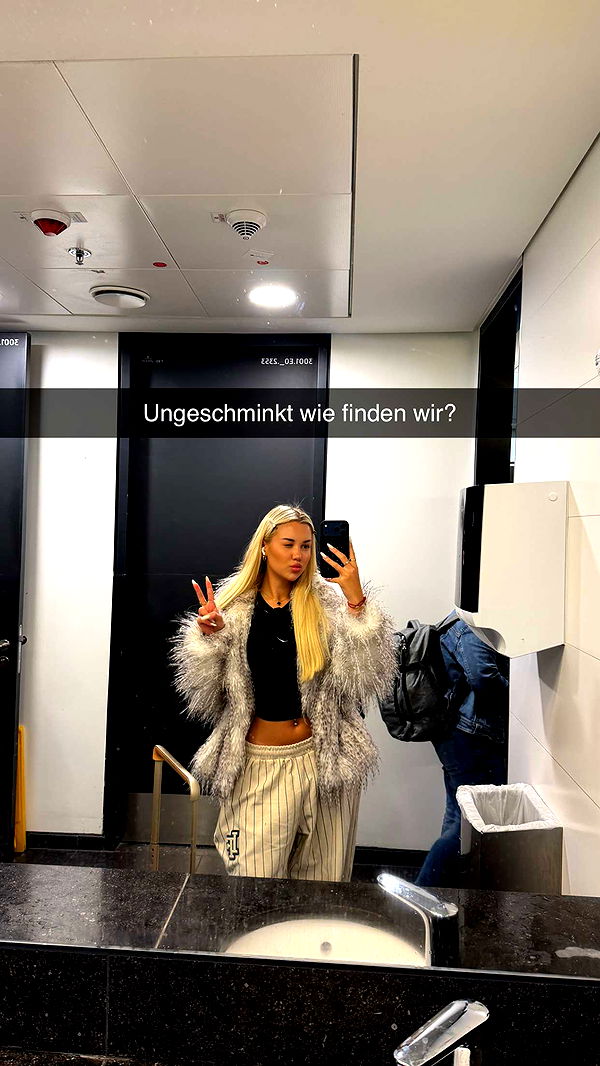 samantrasunny image ~ Altpins